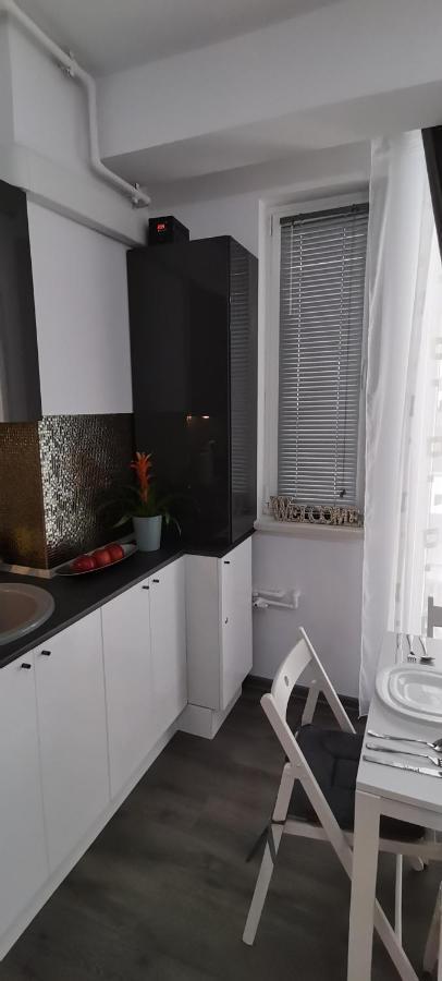 Appartamento Mike Studio Mamaia Nord Năvodari Esterno foto